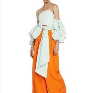 NAKIA COLD SHOULDER CROP TOP